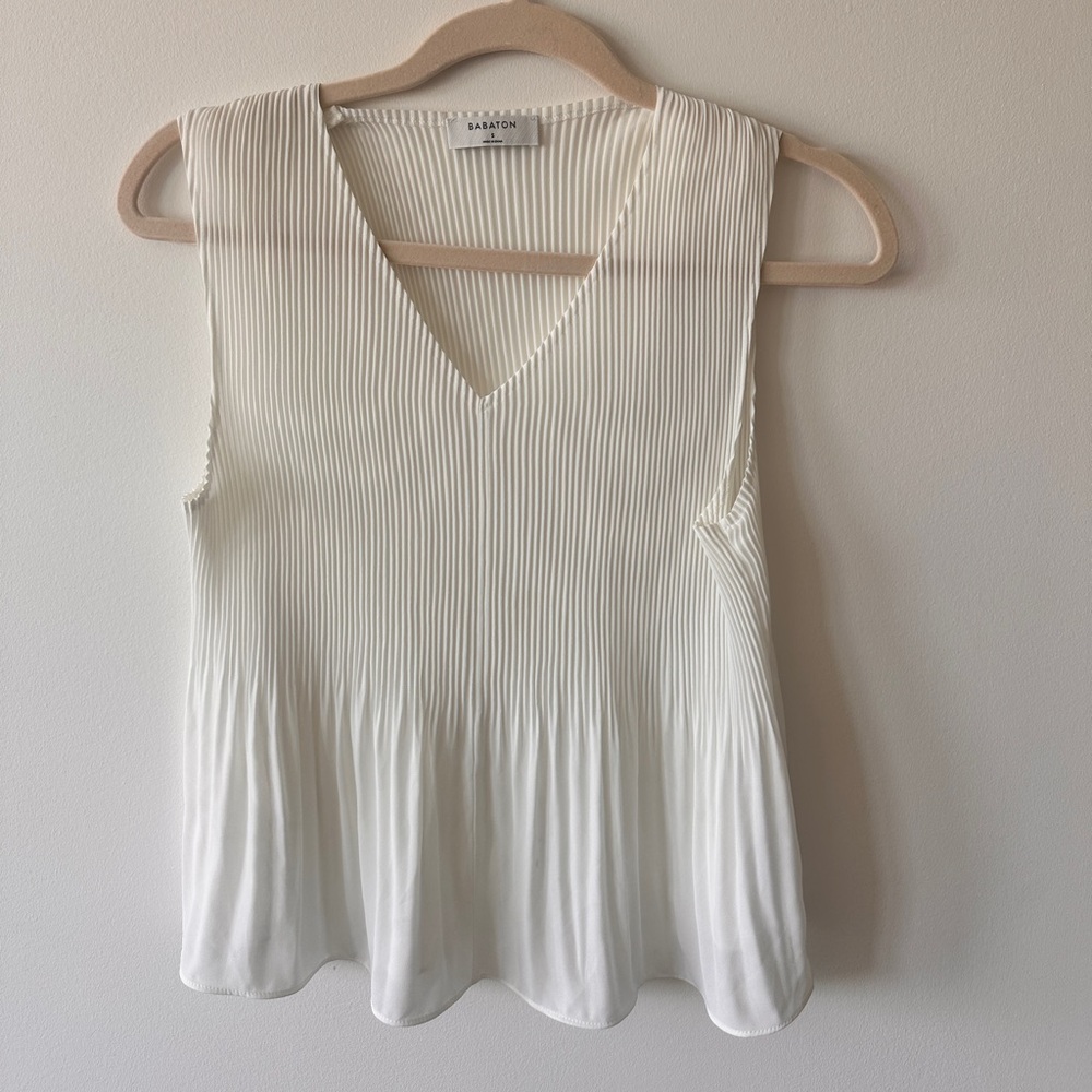 Aritzia White Ribbed Tank Top
